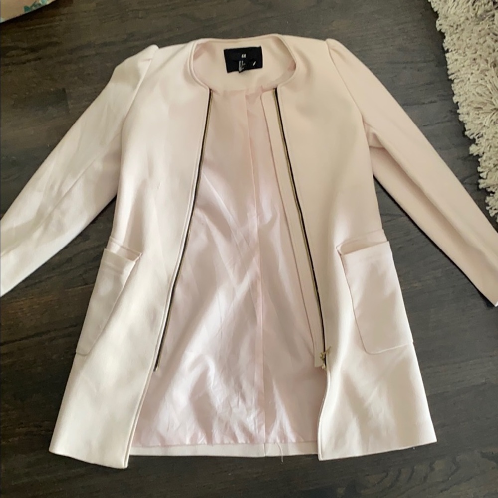 H&M light pink coat